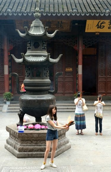 Shanghai Tempio buddista 2013