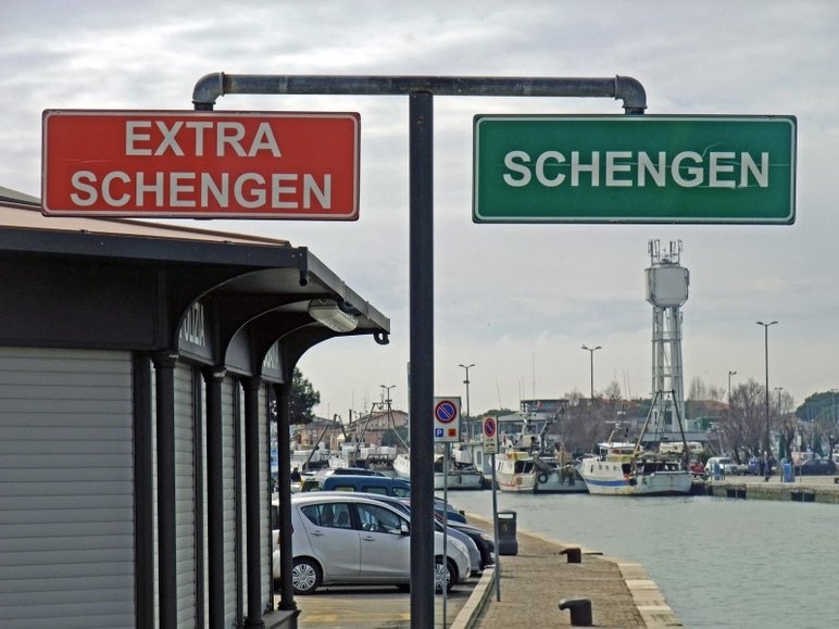 Cesenatico 2011- Schenghen or not?-
